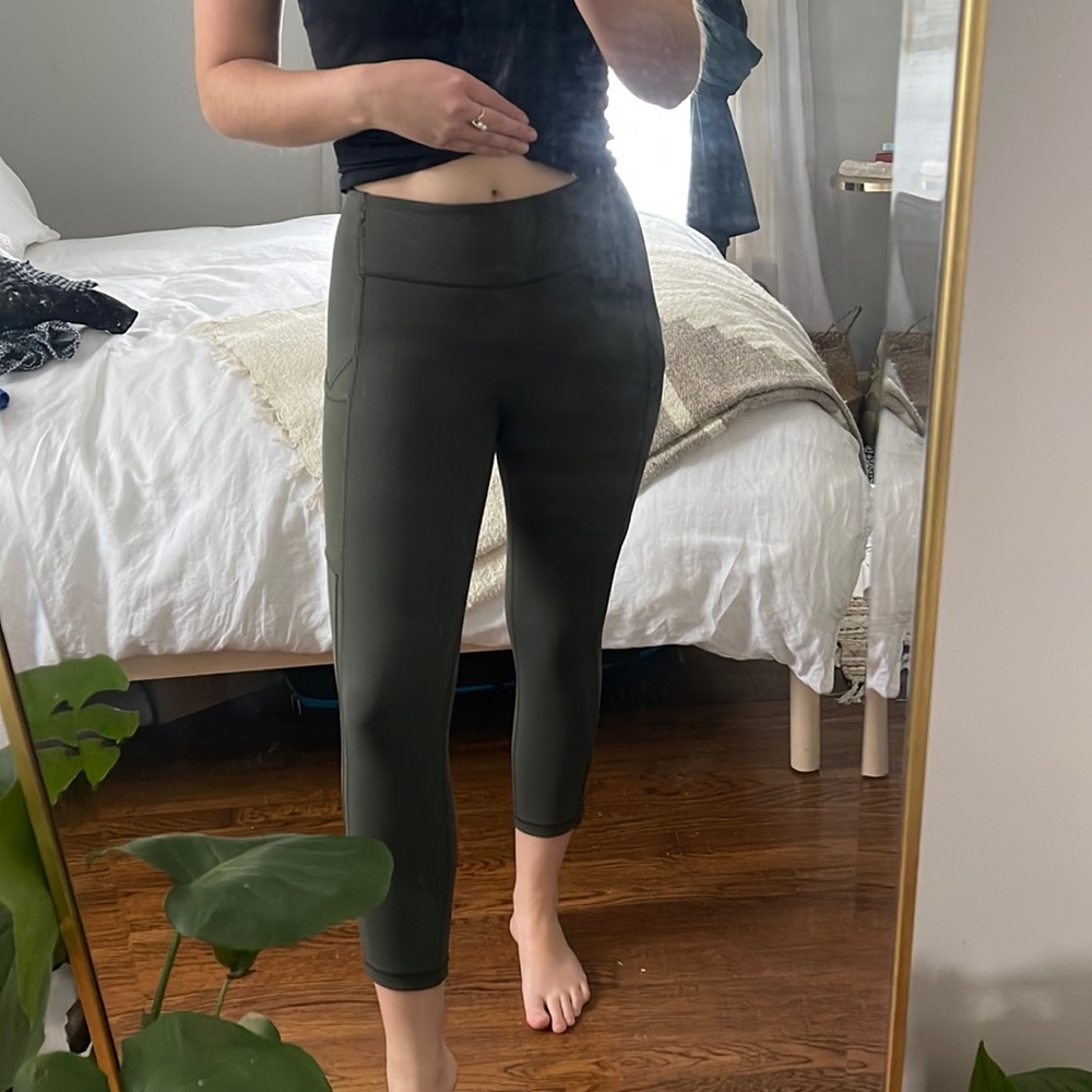 Lululemon workout leggings